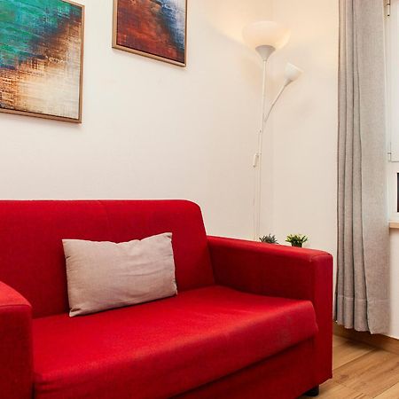 A38 - Rising Sun Top-Floor Flat Lagos Bagian luar foto