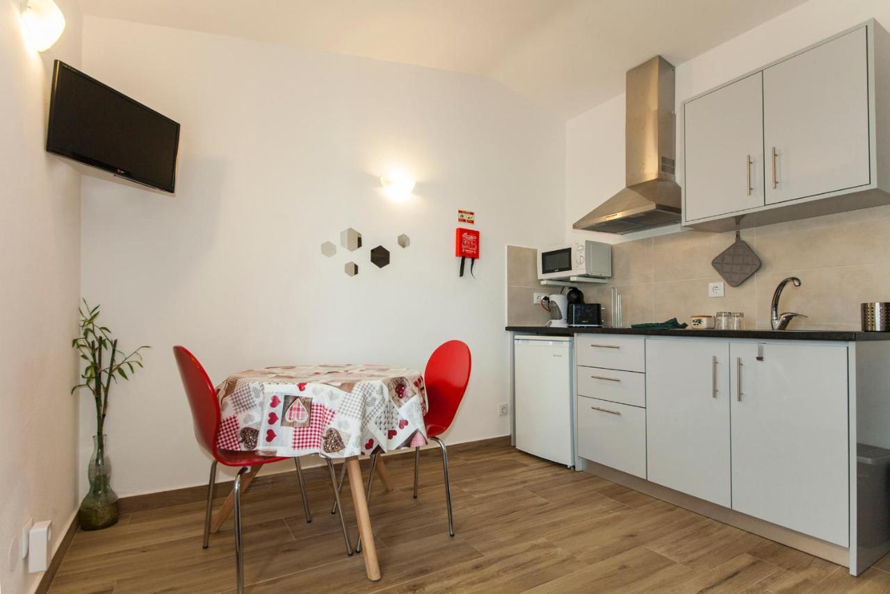 A38 - Rising Sun Top-Floor Flat Lagos Bagian luar foto